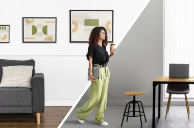 kobieta stojąca w małym mieszkaniu